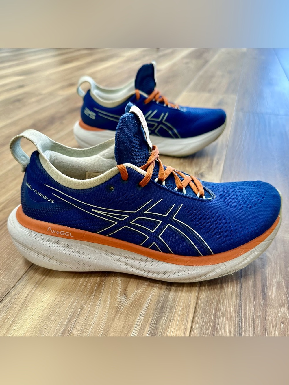 Asics Gel-Nimbus 25 Running Shoes 1011B739 Navy Orange White, Men’s 8.5
